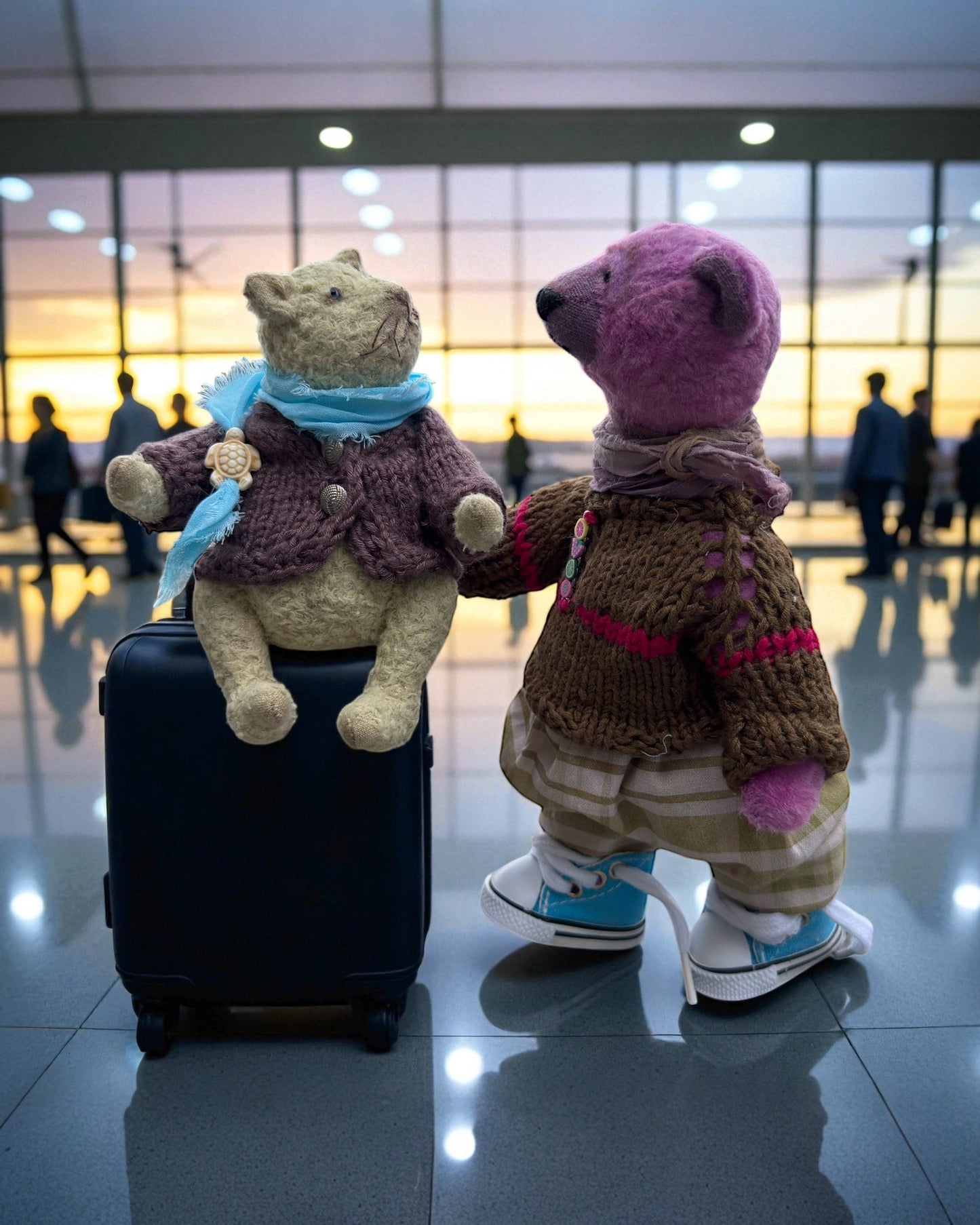 Hugo & Theo: Traveling Souls, Side by Side